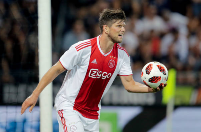 赛地聚焦——荷甲今晨热度飙升，纽约尼克斯完成体检，引发热议，训练强度明显提升的简单介绍