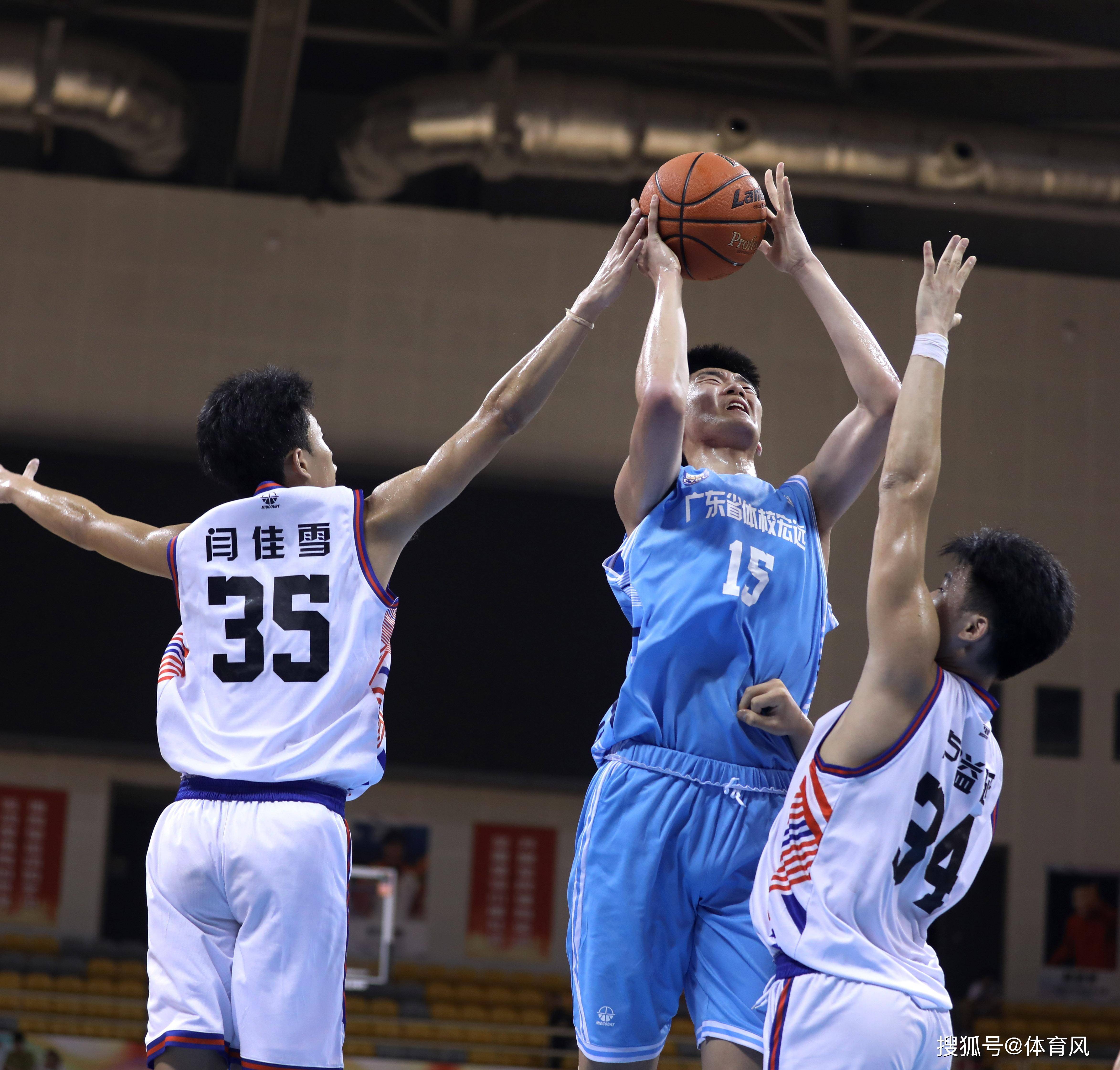 九游娱乐-窗口期深圳男篮再遭质疑：CBA季后赛节点到来；球迷炸锅；纪律约束更严格的简单介绍